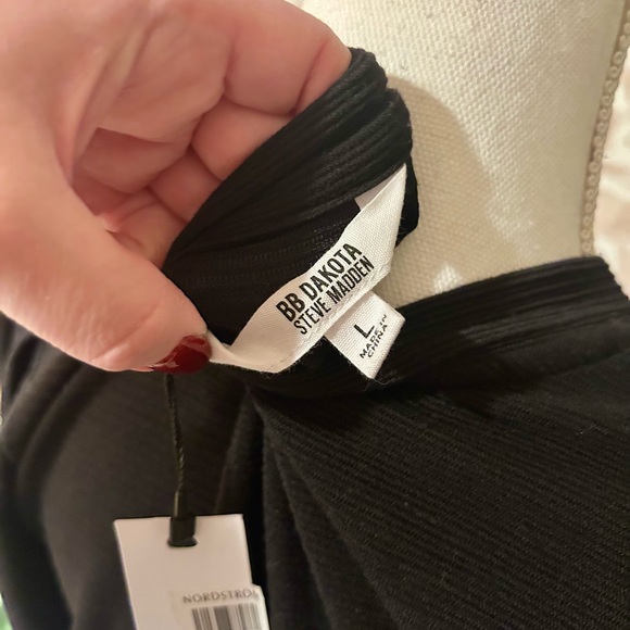 🆕 NWT BB Dakota Steve Madden The Scene Black Knit Sweater Dress Size XL - Picture 6 of 8